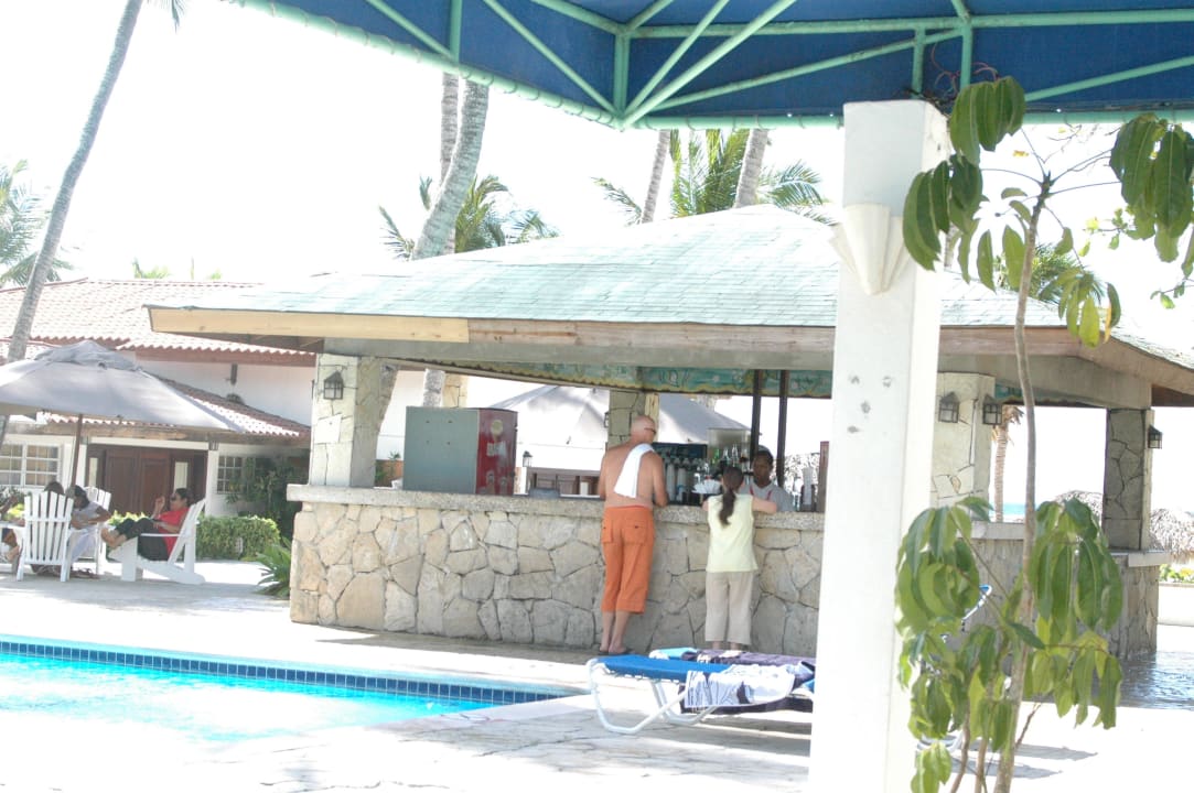 Bar whala!boca chica