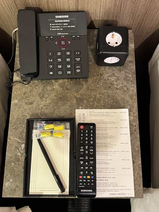 Zimmer Hotel Center Mark