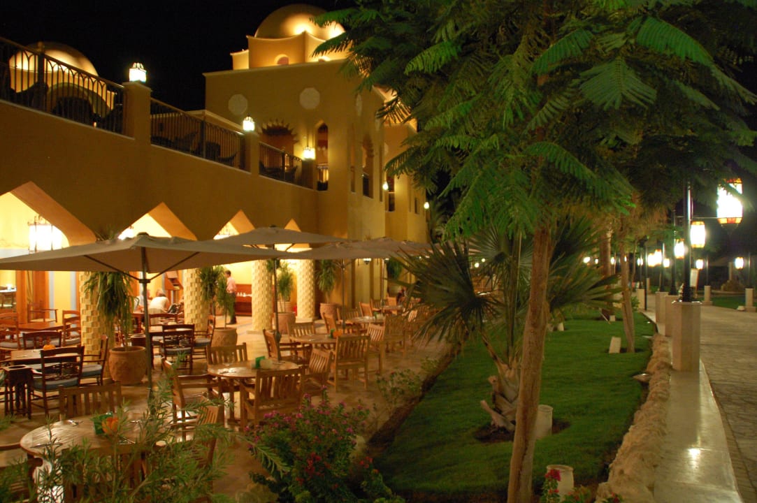 Direkt an der Strandpromenade Grand Waterworld Makadi & Family Star Makadi