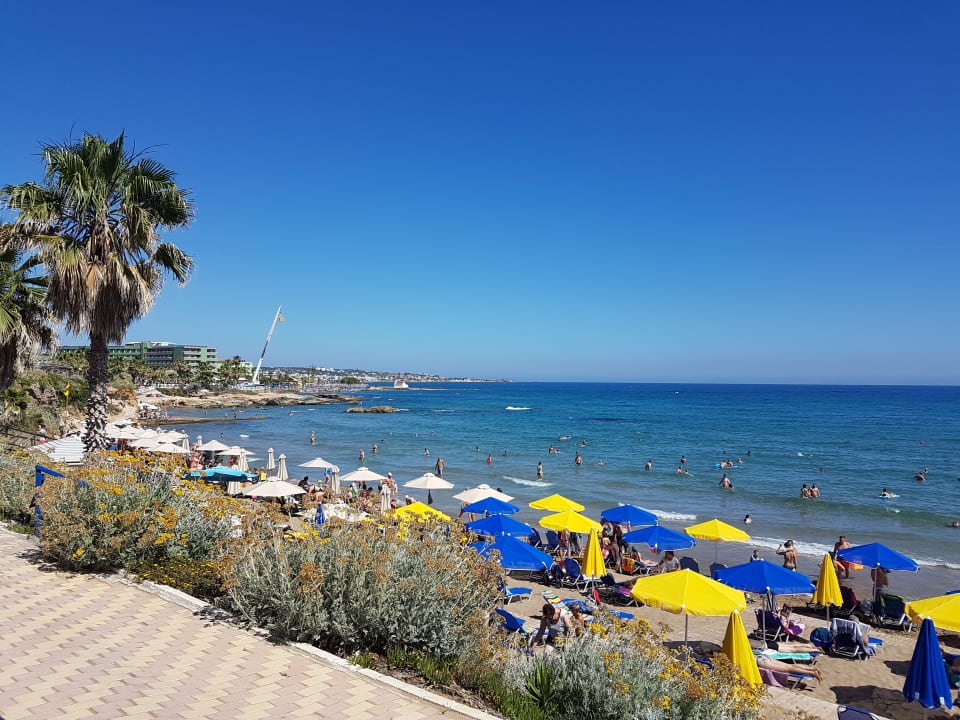 Strand Village Irene