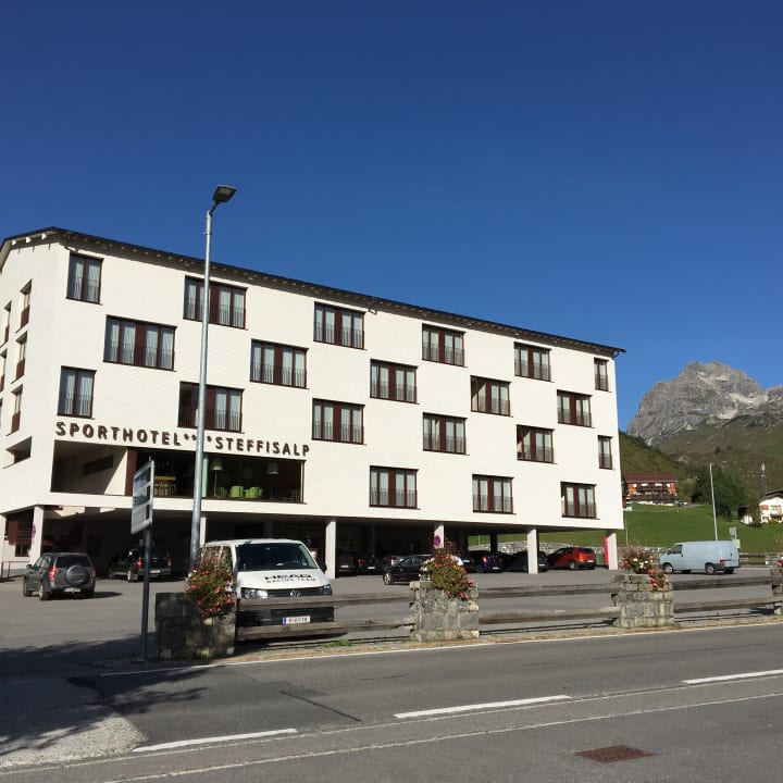 Außenansicht Hotel Steffisalp