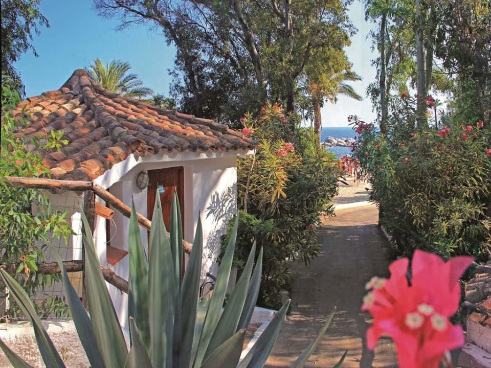 Exterior Panaroma Arbatax Park Resort - Dune