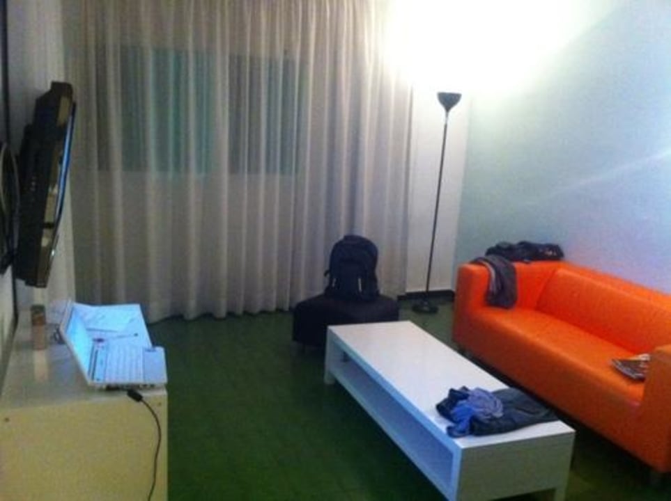 Zimmer Sunny Village