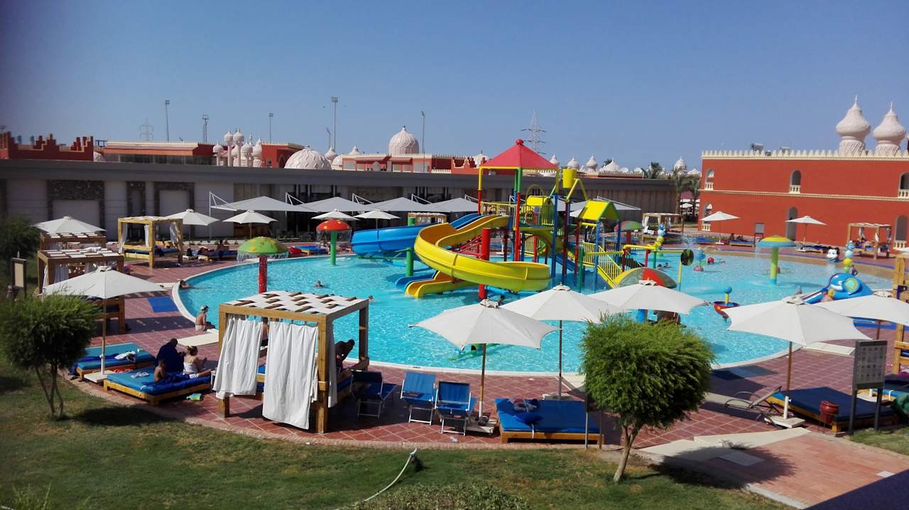 Außenansicht Pickalbatros Alf Leila Wa Leila Resort - Neverland Hurghada