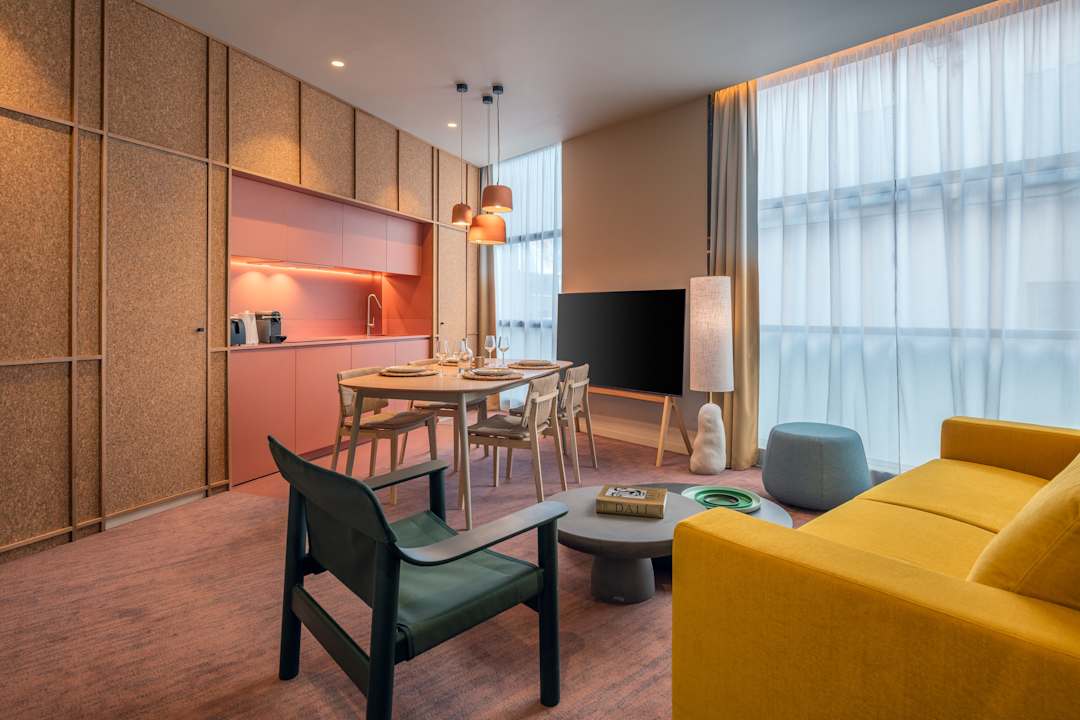 Zimmer Canopy by Hilton Cannes