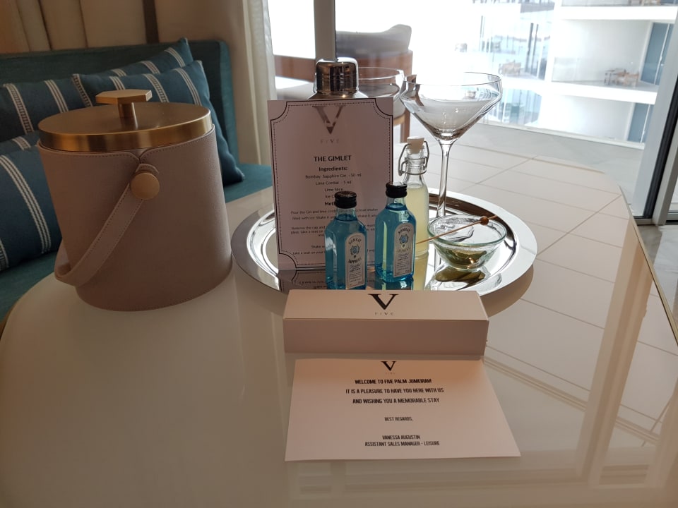 Zimmer FIVE Palm Jumeirah Dubai