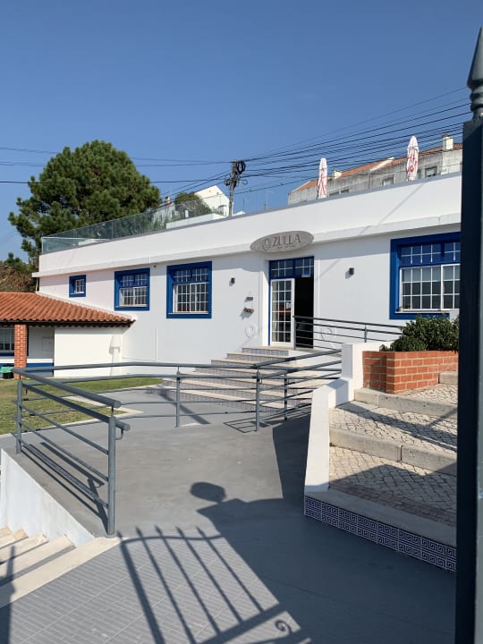 Lobby Zulla Nazare's Surf Village