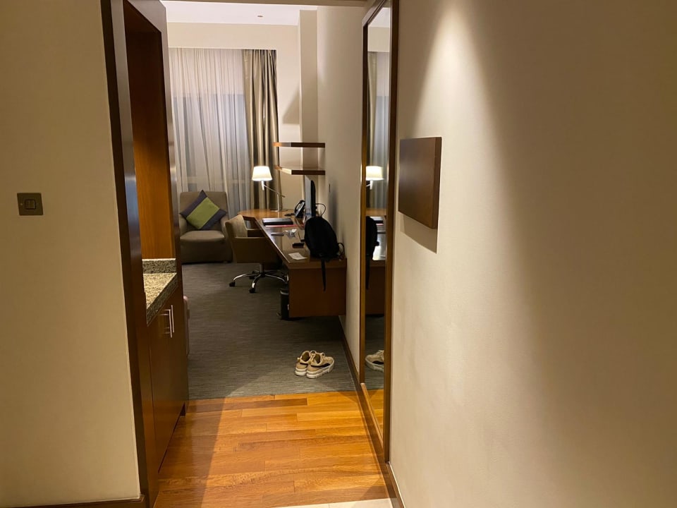 Zimmer Grand Millennium Al Wahda Abu Dhabi