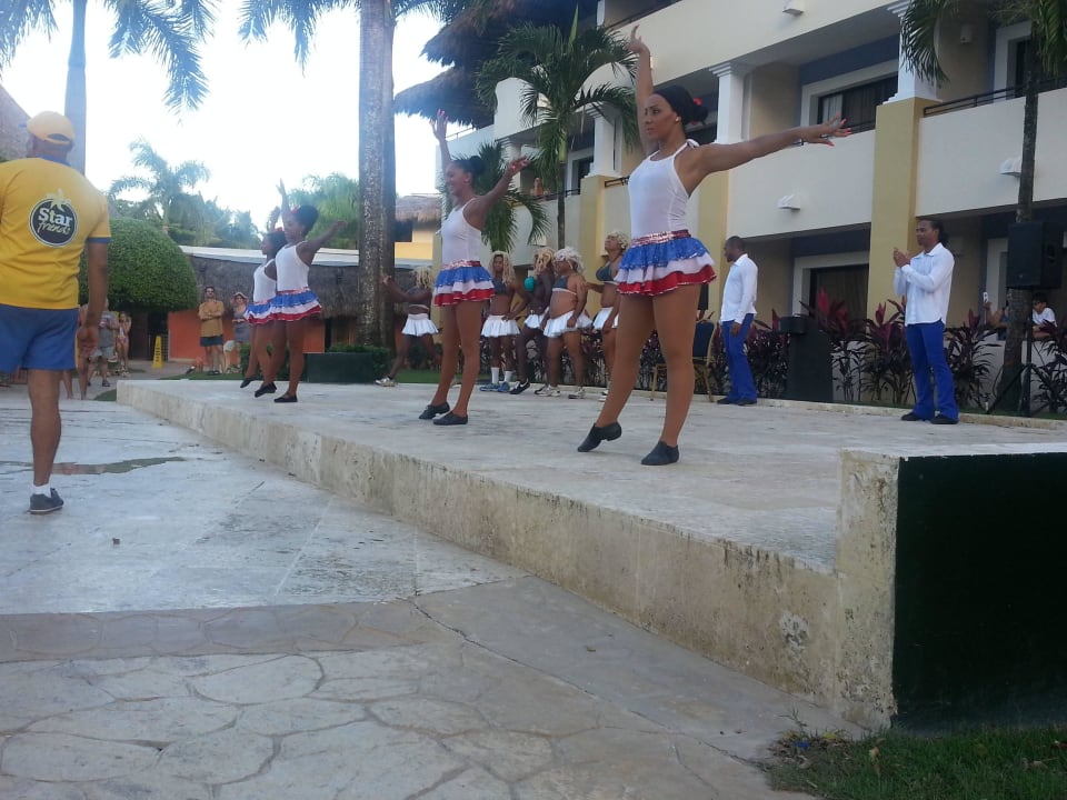 Animation Iberostar Waves Costa Dorada