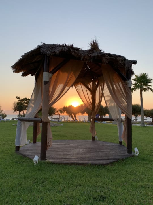 Gartenanlage TUI BLUE Oceanis Beach and Spa Resort