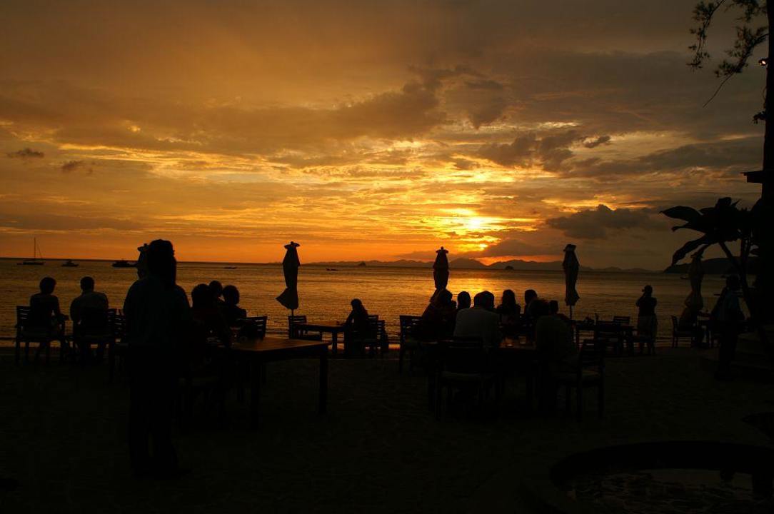 legendärer sonnenuntergeng Centara Grand Beach Resort & Villas Krabi