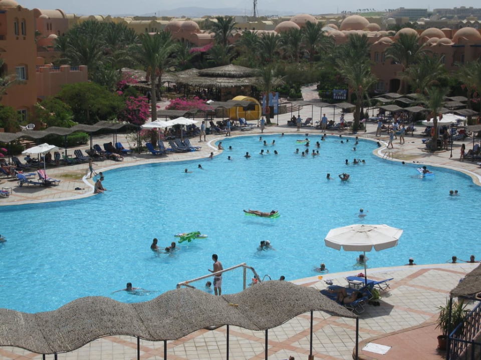 Pool Jaz Makadi Oasis Resort