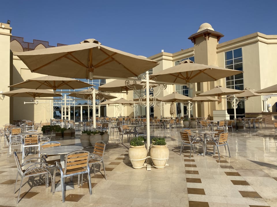 Gastro Serenity Alpha Beach