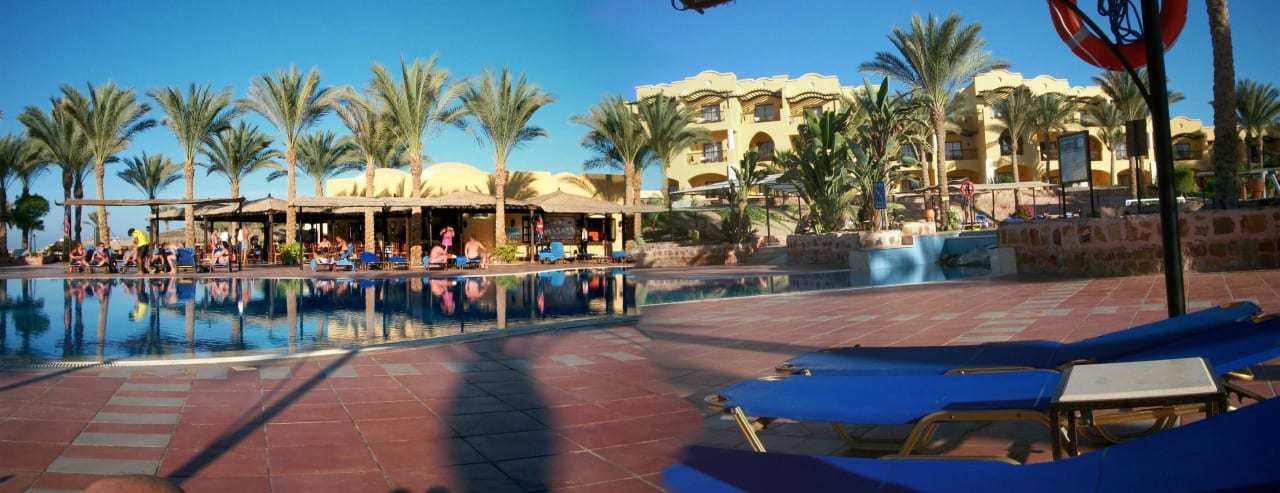 Pool bar, hotel Jaz Solaya