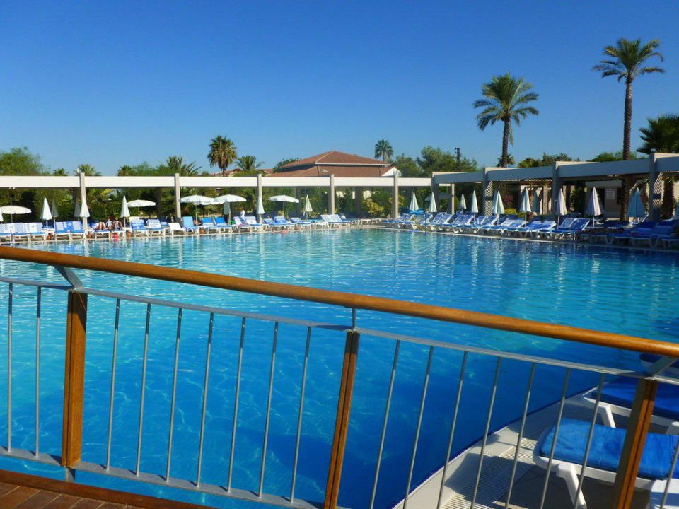 Vue de la piscine sous un autre angle Sunis Elita Beach Resort & Spa