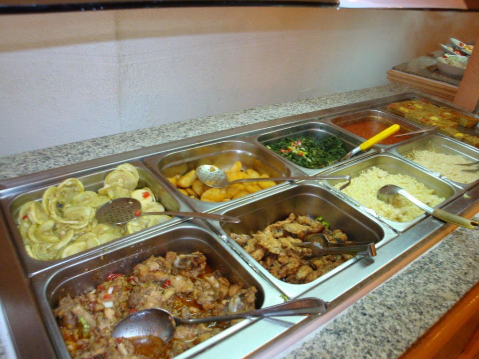 Das ist nur ein kleiner Teil vom Abendessen Hotel Sindbad Inn