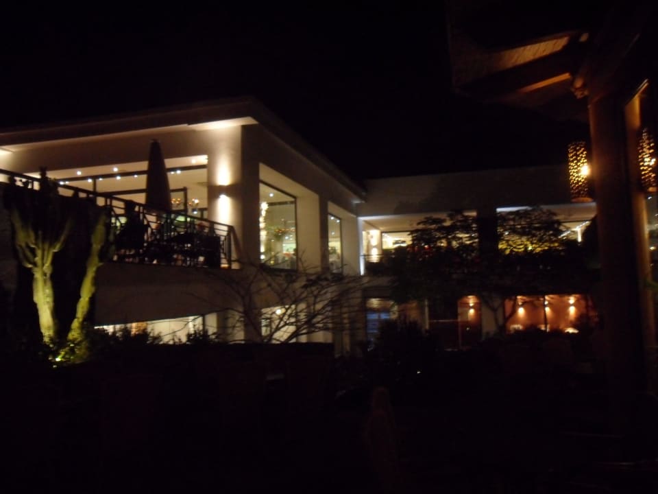 Restaurant am Abend allsun App.-Hotel Albatros