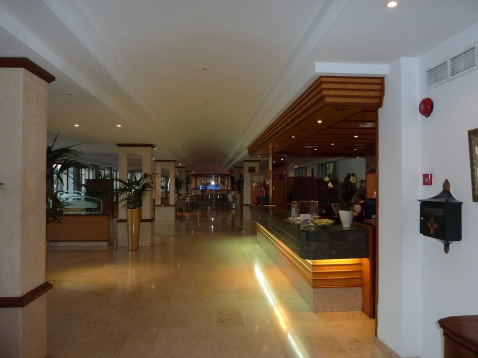 Lobby Grupotel Aguait Resort & Spa - Adults only
