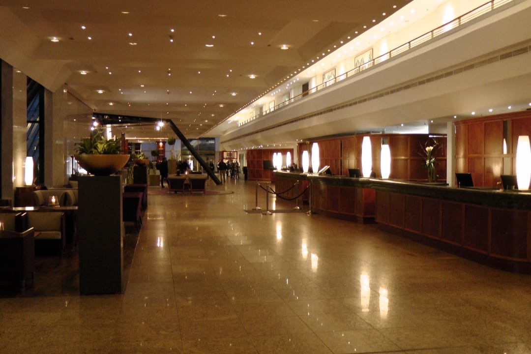 Lobby und Rezeption InterContinental Berlin
