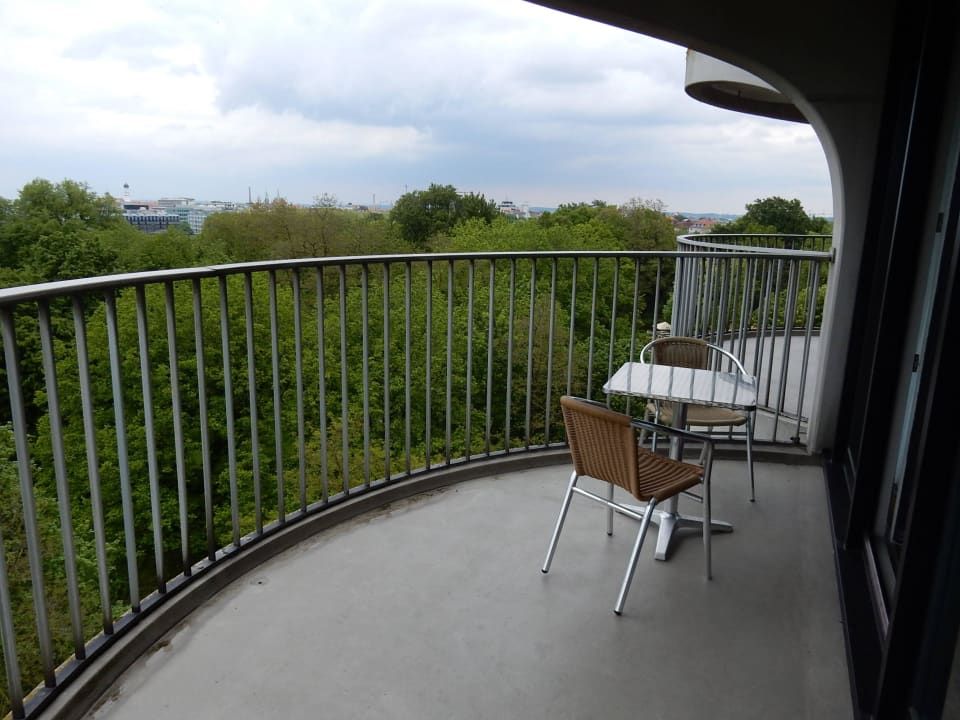 Blick vom Balkon Dorint Hotel An der Kongresshalle Augsburg