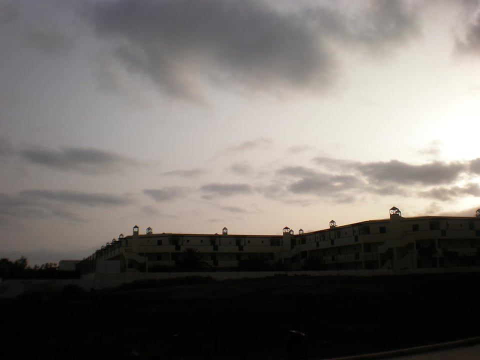 Hintere Ansicht des Hotels Hotel El Trebol