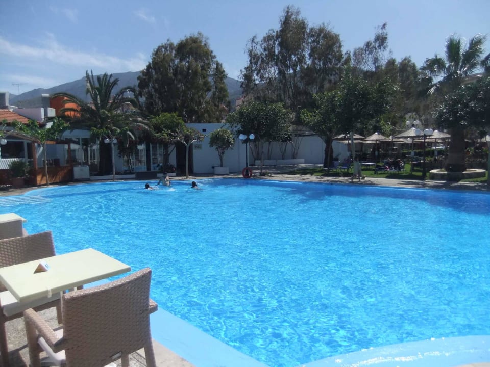 Corissoa Park, Pool Hotel Corissia Princess