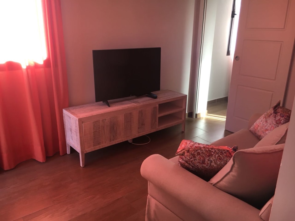 Wohnzimmer Alhambra Boutique Apartments by PMC Resorts