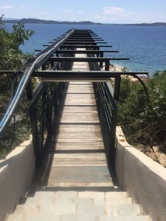 Gartenanlage Akrathos Beach Hotel