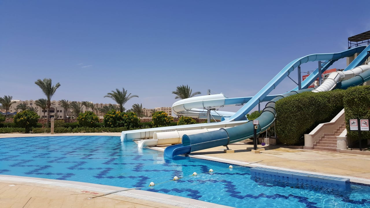 Aquapark  Jaz Dar EL Madina