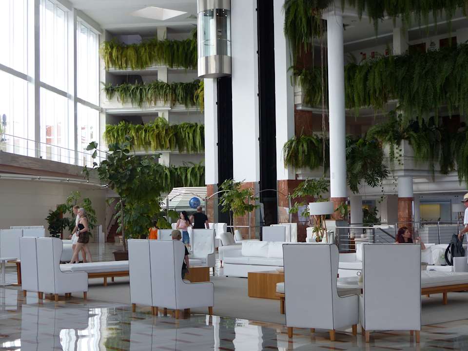 Lobby Landmar Playa La Arena