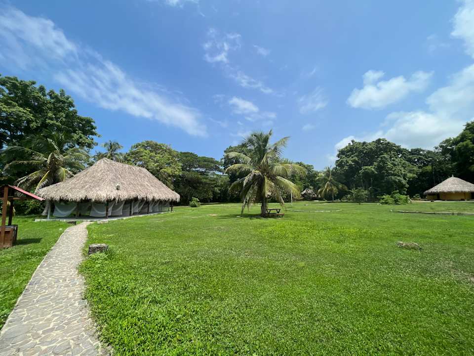 Gartenanlage Cabañas Tequendama - Parque Tayrona