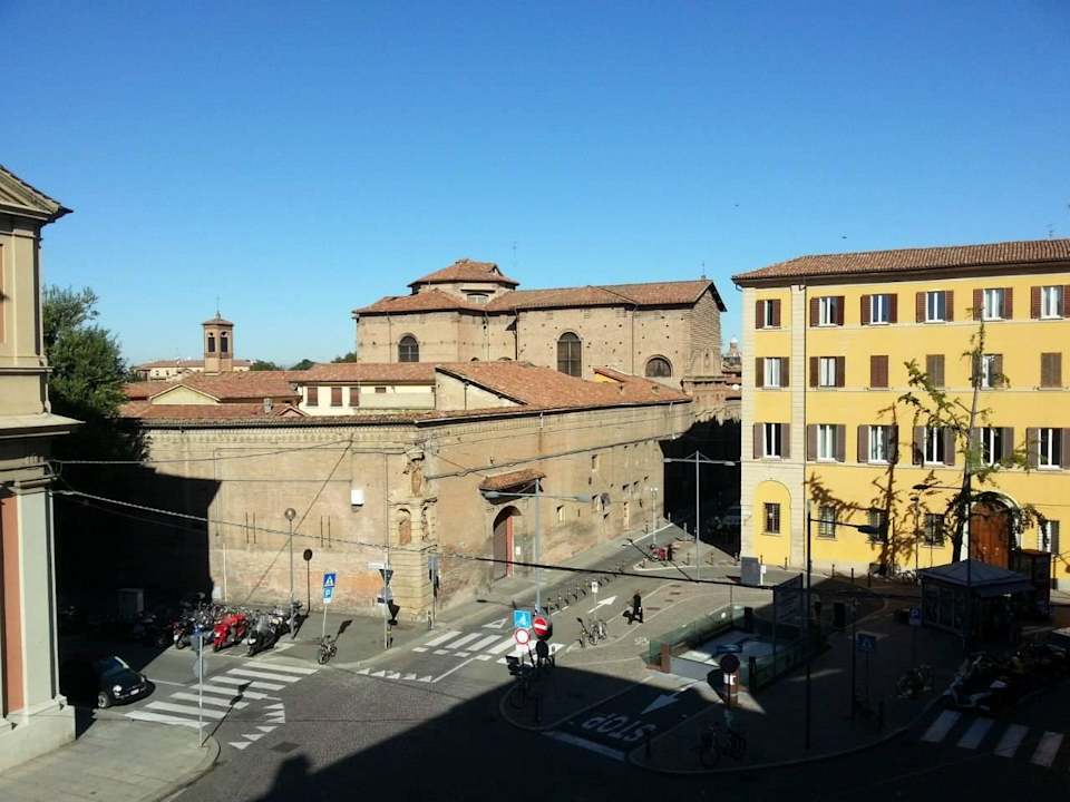 Вид из красного номера Hotel Antica Residenza D'Azeglio