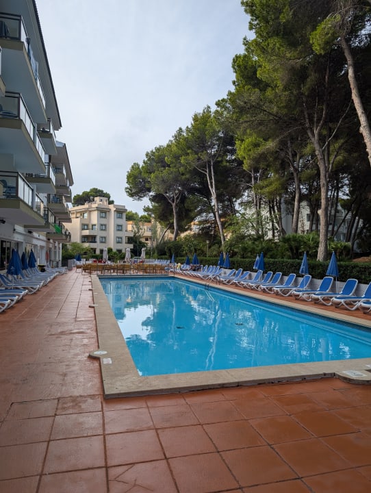 Pool Guya Wave Hotel