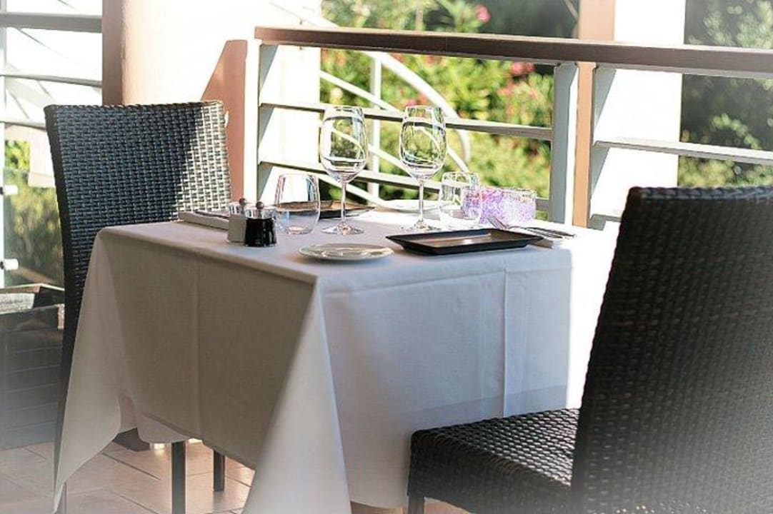 Terrasse restaurant Park & Suites Hotel Elegance Le Cannet