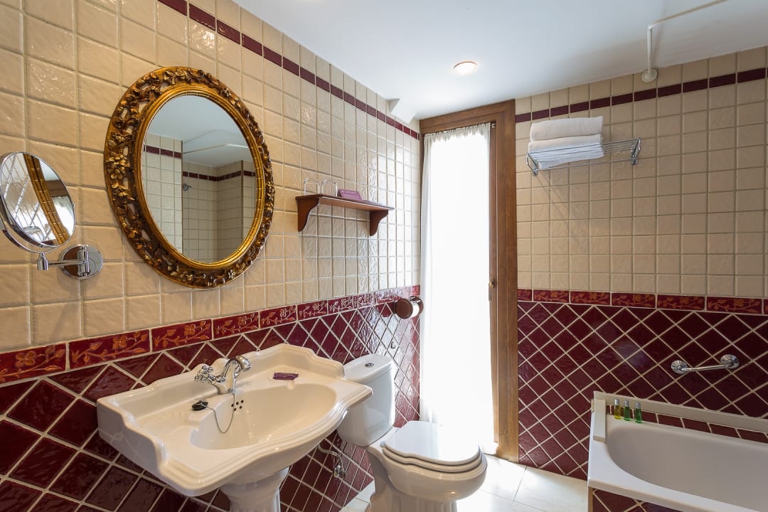 Zimmer Ayre Hotel Alfonso II