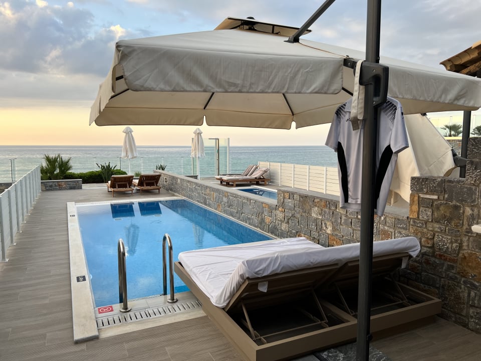 Außenansicht Alexander Beach Hotel & Village Resort