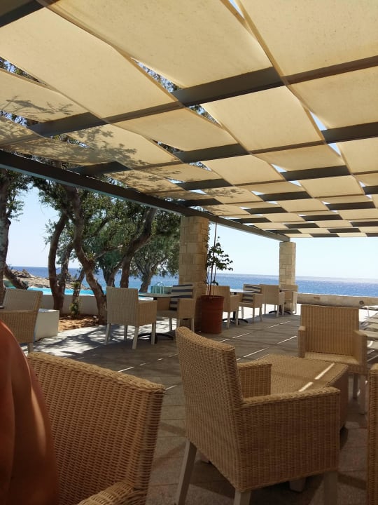 Bar przy basenie Hotel Kakkos Bay