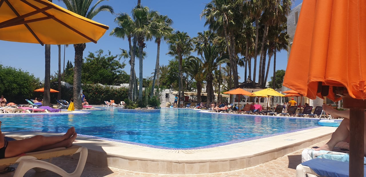 Pool Hotel Nesrine