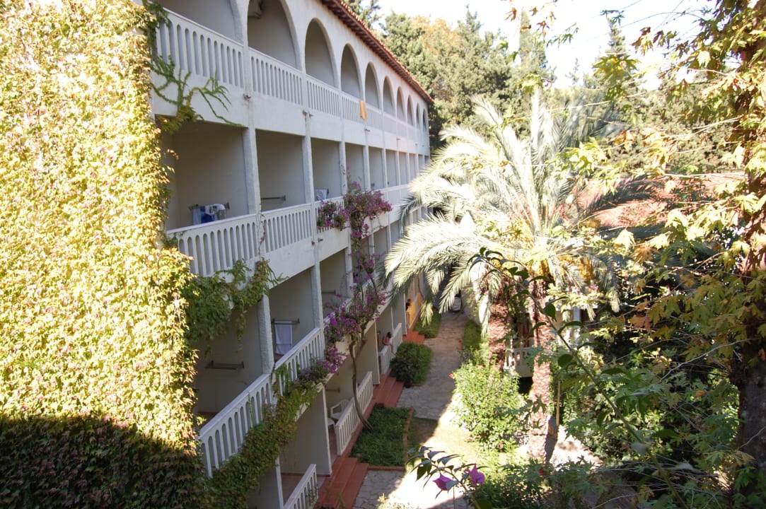 Номерa Alara Hotel