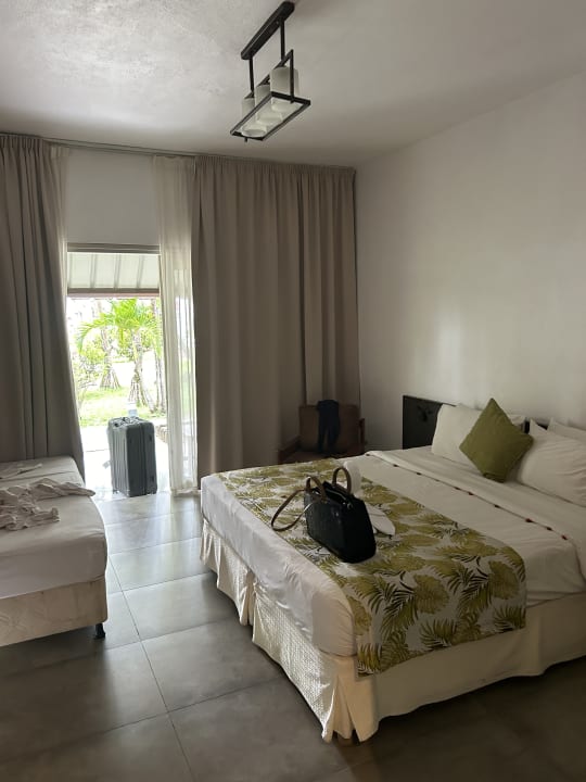 Zimmer Ocean Villas Hotel