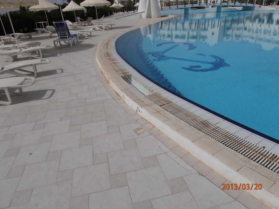 Eine Gefährdung für jedes Kind Hotel Bravo Djerba