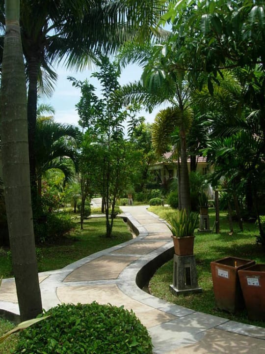 Gartenanlage Baan Khaolak Beach Resort