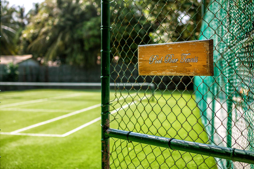 Tennis Palm Beach Resort & Spa Maldives