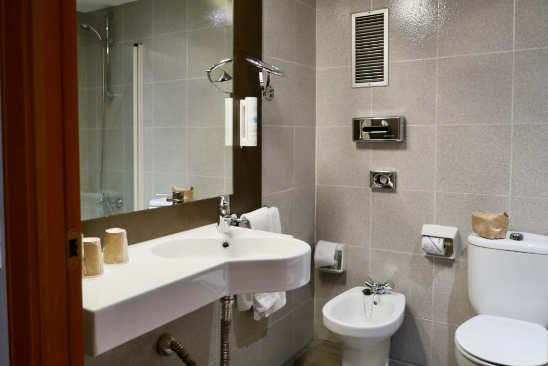 Zimmer Cordoba Medina Azahara