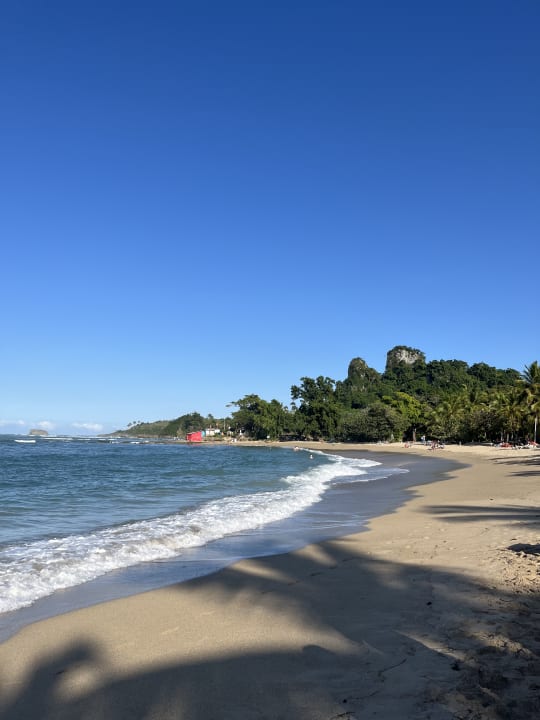 Strand Playabachata Hotel