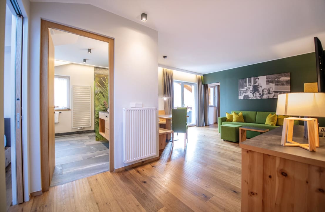 Zimmer DAS ROYAL Obereggen