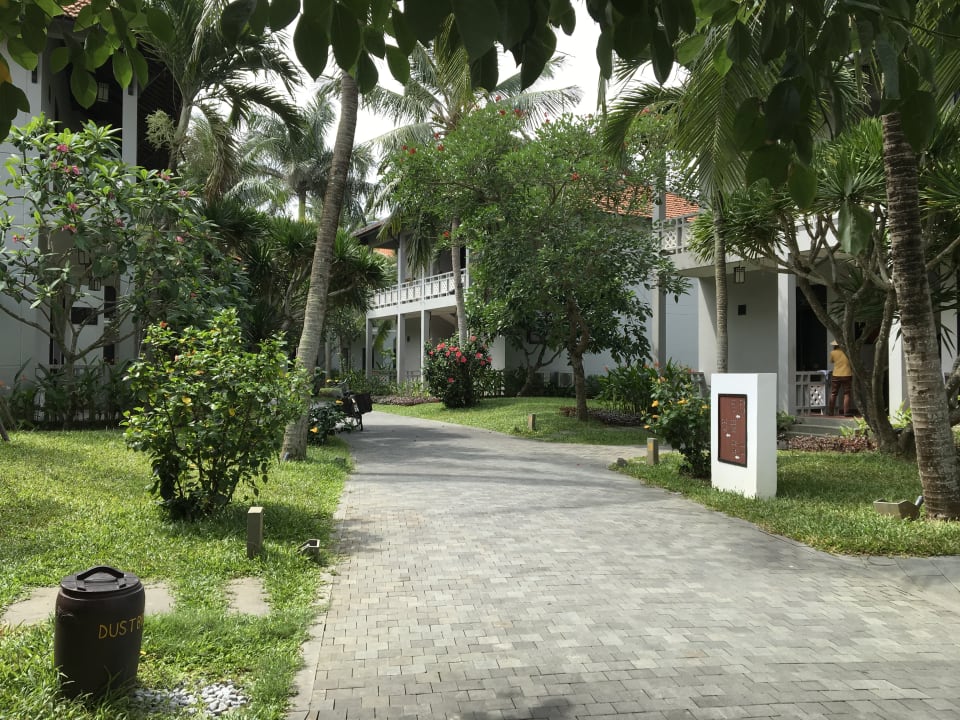 Gartenanlage Hotel Hoi An Beach Resort