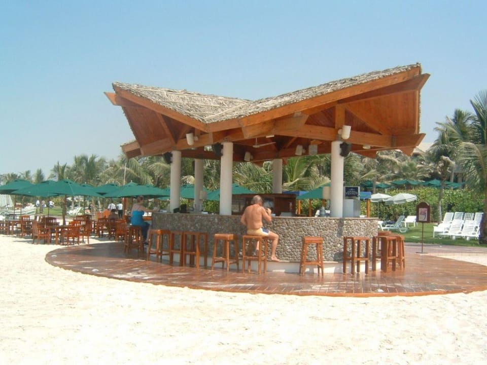 Poolbar im Jumeirah Beach Club Jumeirah Beach Hotel
