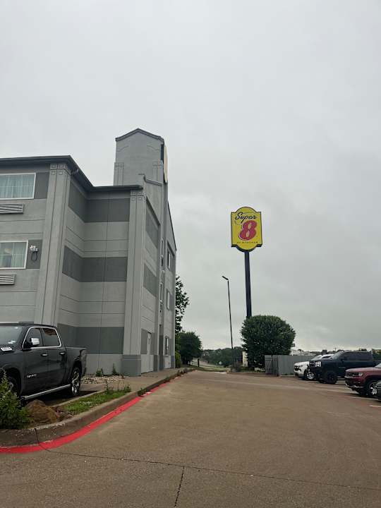 Außenansicht Super 8 by Wyndham Weatherford