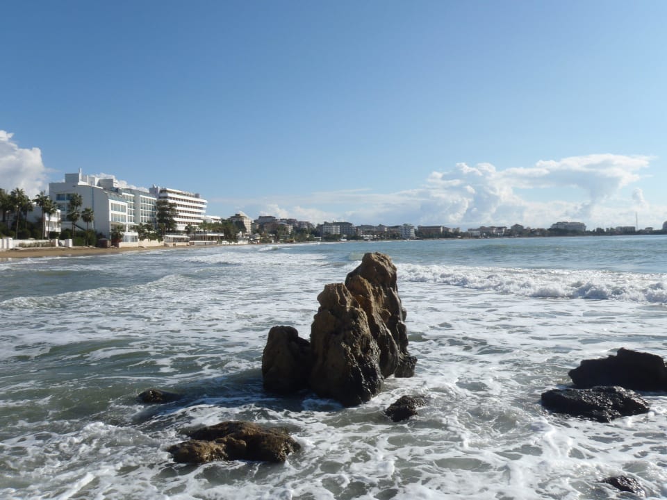 Strandspaziergang Aska Hotel Just in Beach